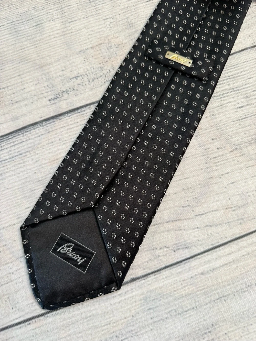Brioni Silk tie 🌟